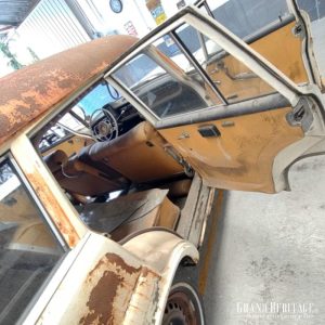 Mercedes_220_Guayin_1964_0969